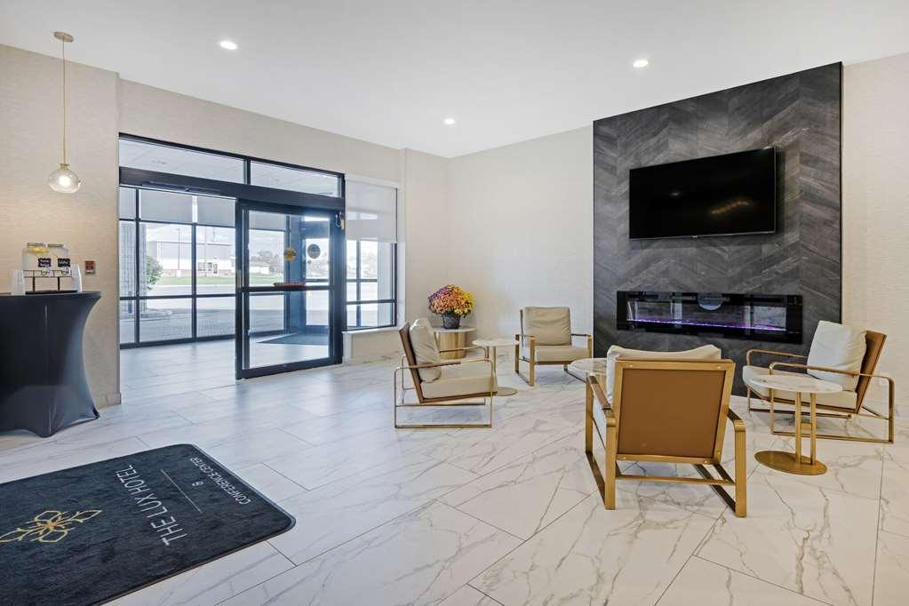 The Lux Hotel & Conference Center, Ascend Hotel Collection Waterloo Interieur foto